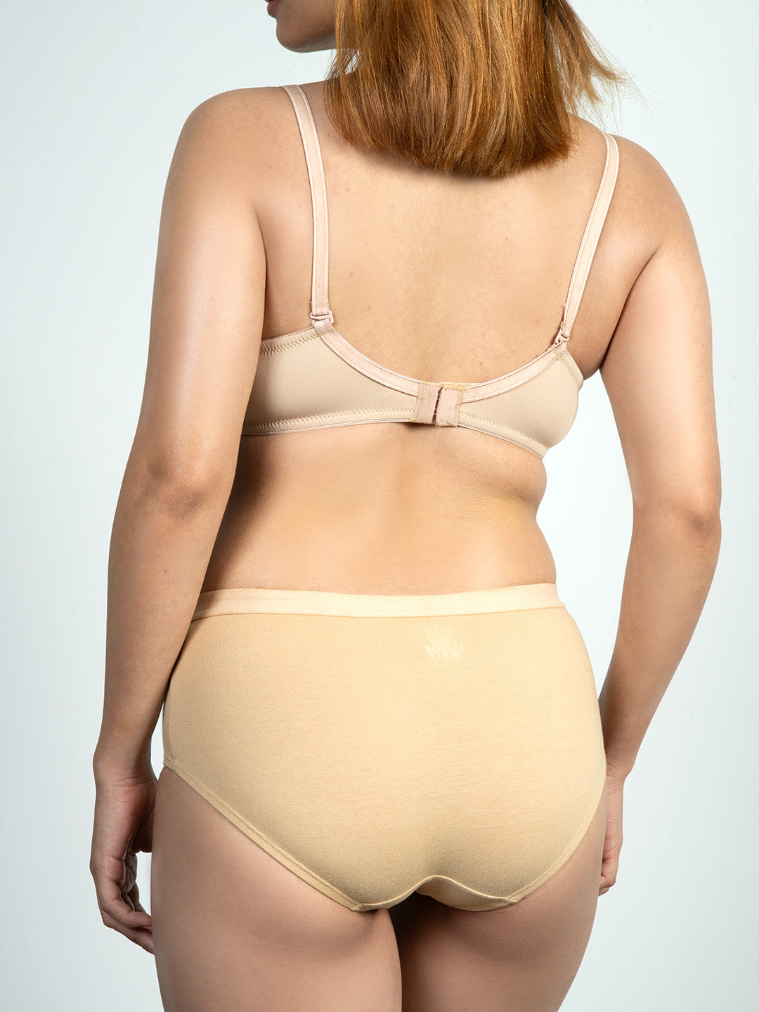 revoue wirefree padded full coverage nude t-shirt bra and beige hipster panty combo