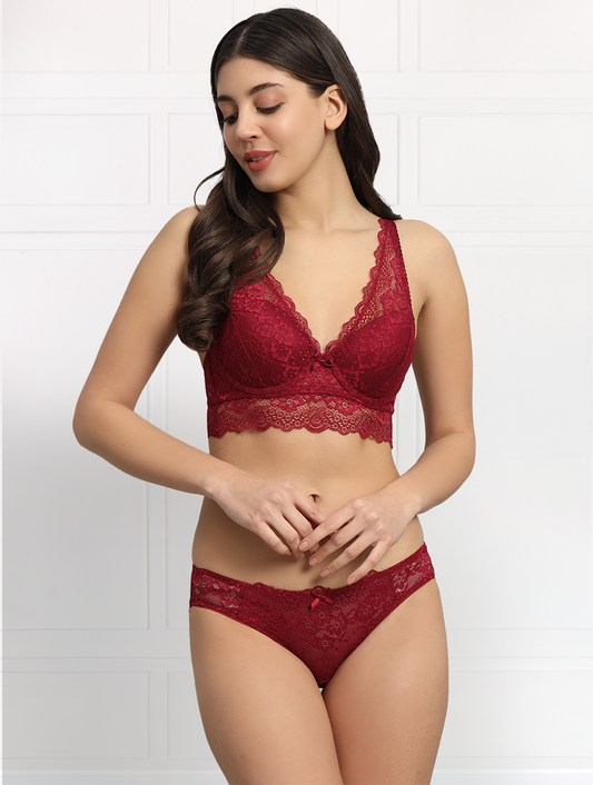 revoue premium burgundy lingerie set (laced double layered padded wired full-cup bralette & low waist bikini panty)