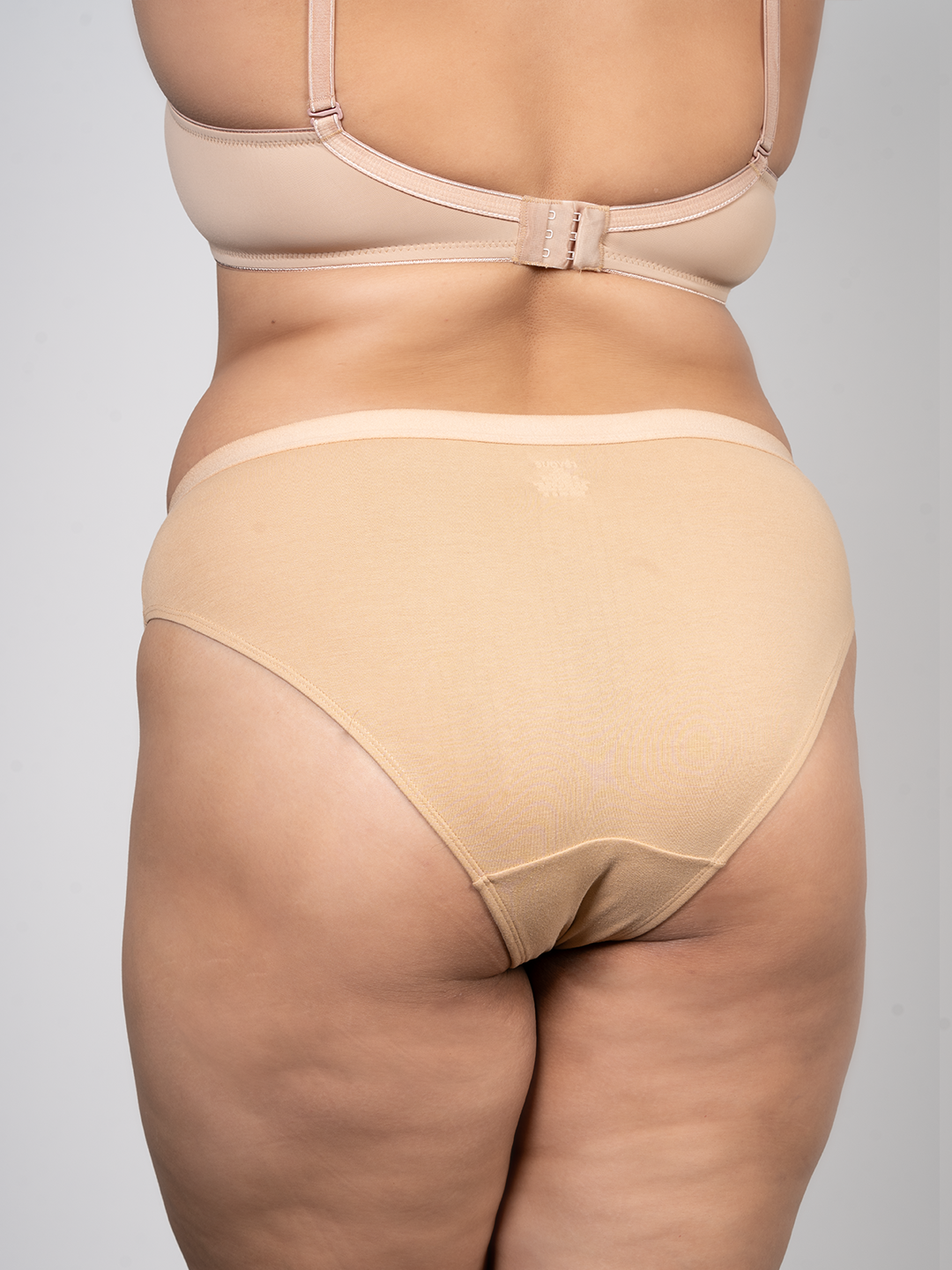 revoue premium padded wirefree full coverage nude t-shirt bra and nude bikini panty combo