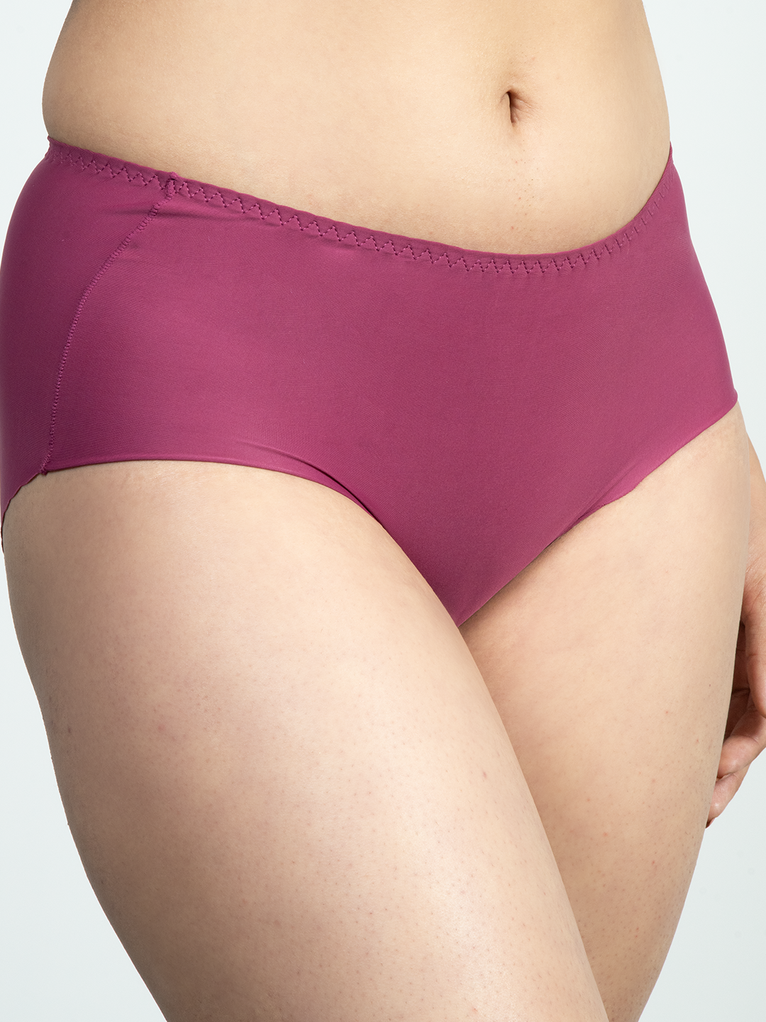 revoue comfy padded wirefree low coverage wine t-shirt bra and wine seamless hipster panty combo