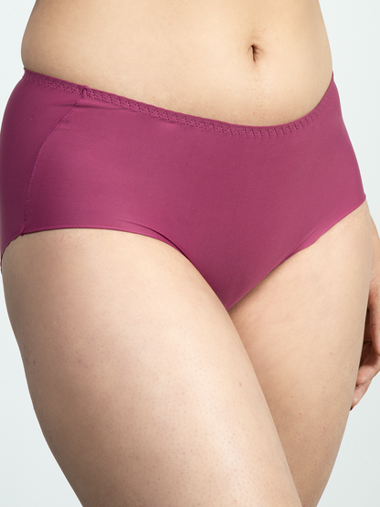 revoue comfy padded wirefree low coverage wine t-shirt bra and wine seamless hipster panty combo