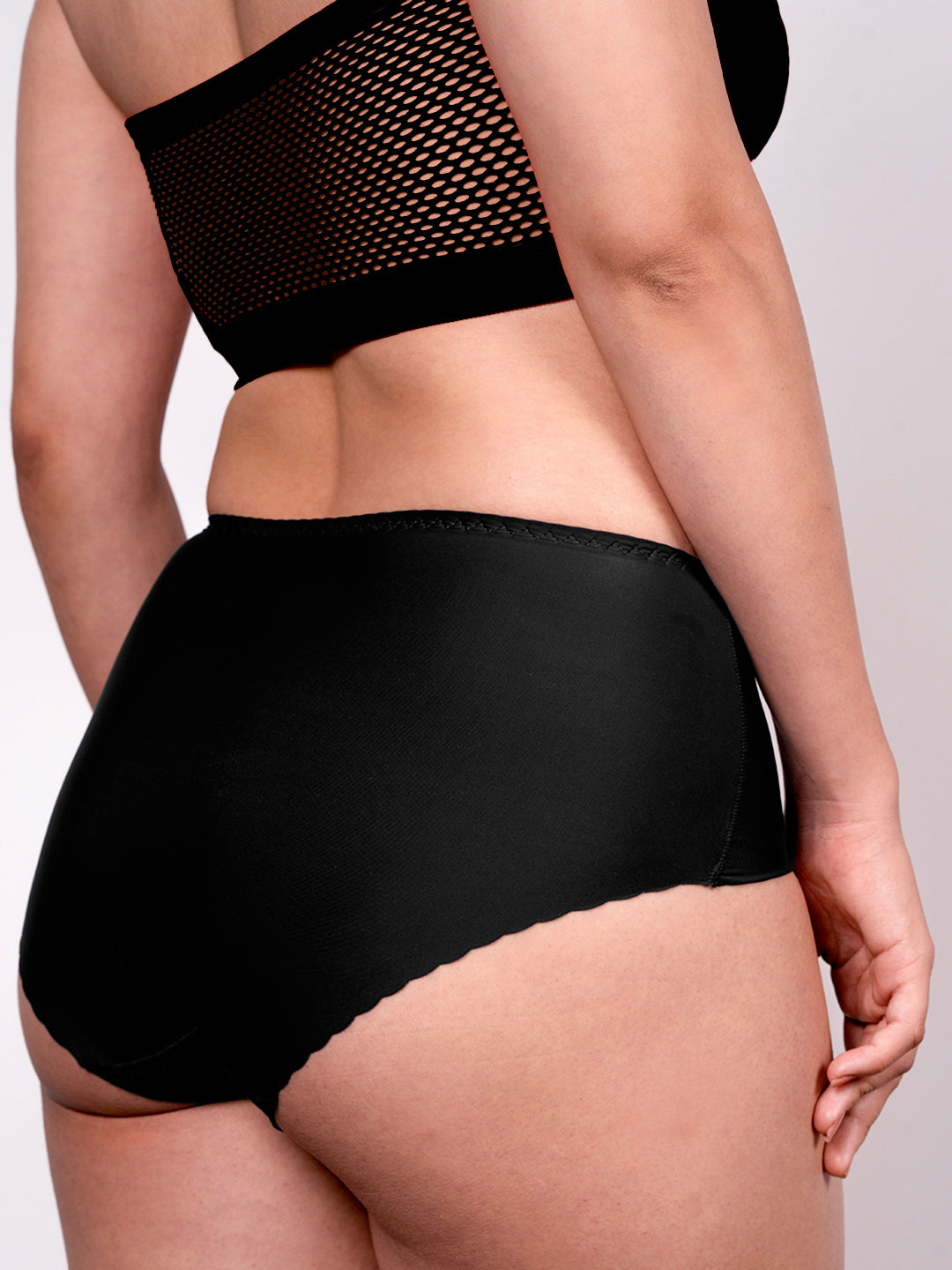 revoue black tube bra & revoue seamless black hipster panty combo