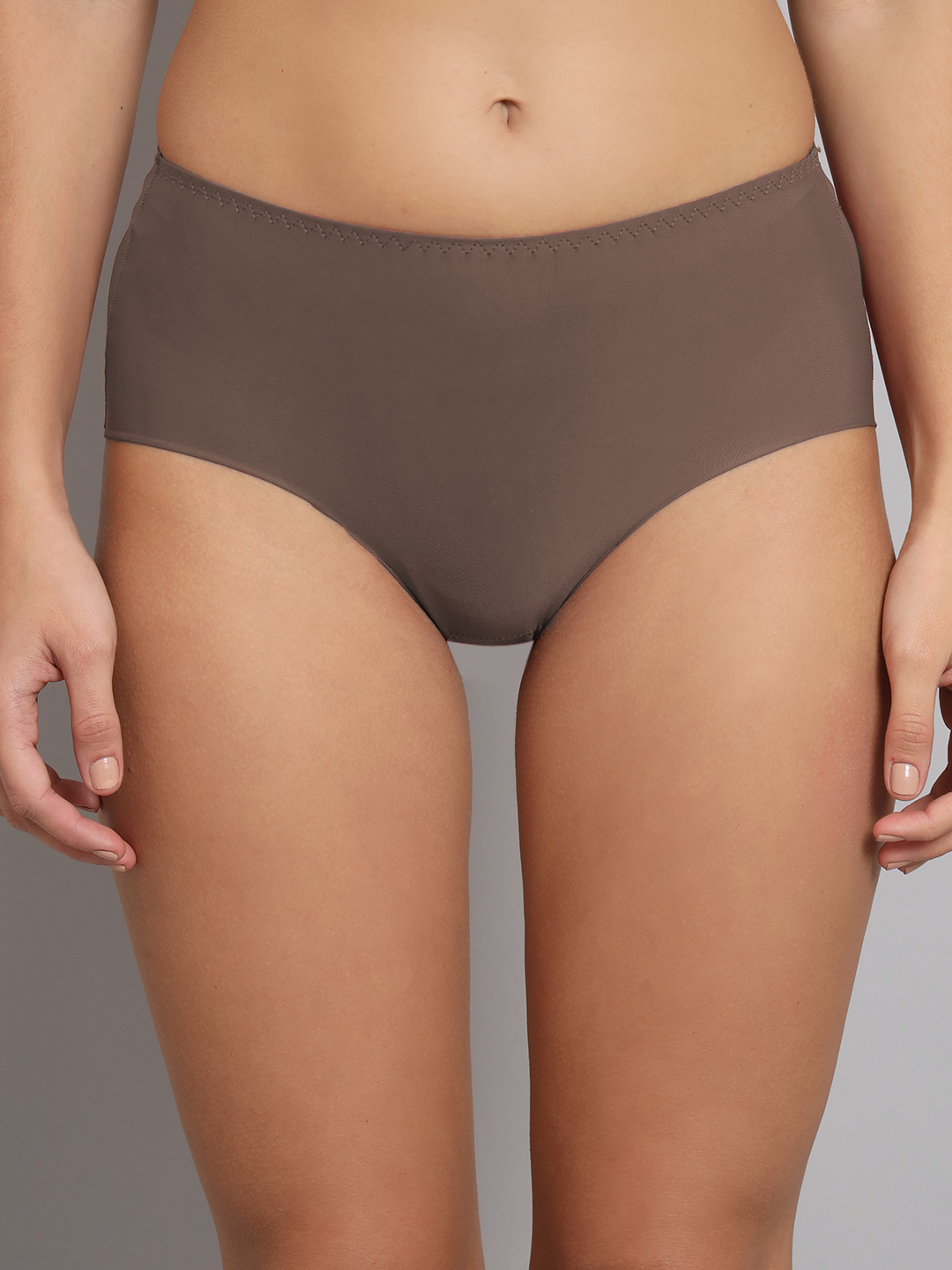 revoue invisible panty line seamless laser cut medium rise full coverage hipster panty