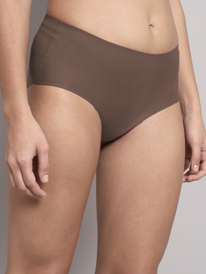 revoue invisible panty line seamless laser cut medium rise full coverage hipster panty