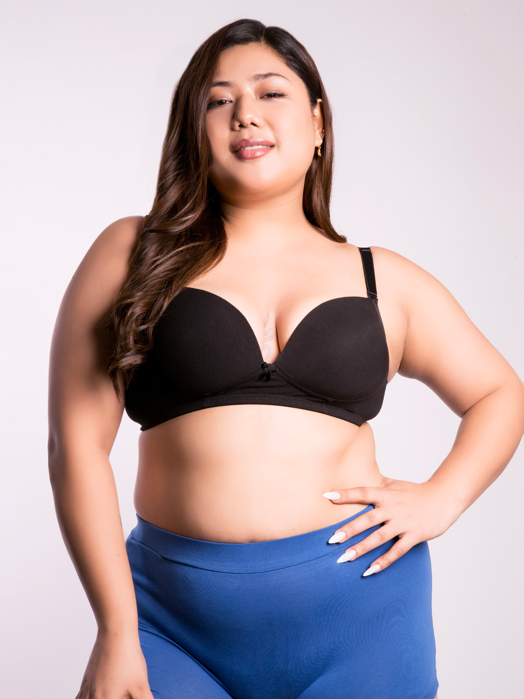 revoue comfy padded wirefree low coverage black t-shirt bra and blue boyshort panty combo