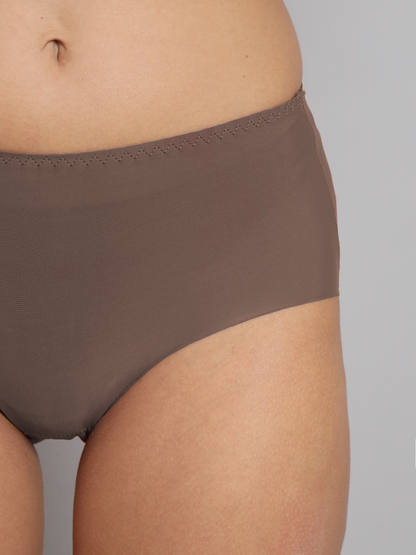 revoue invisible panty line seamless laser cut medium rise full coverage hipster panty