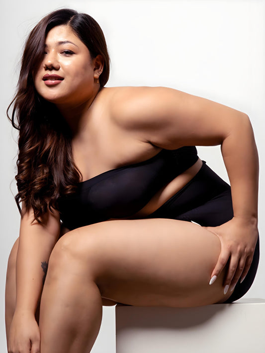 revoue high waist black shapewear & black tube bra combo
